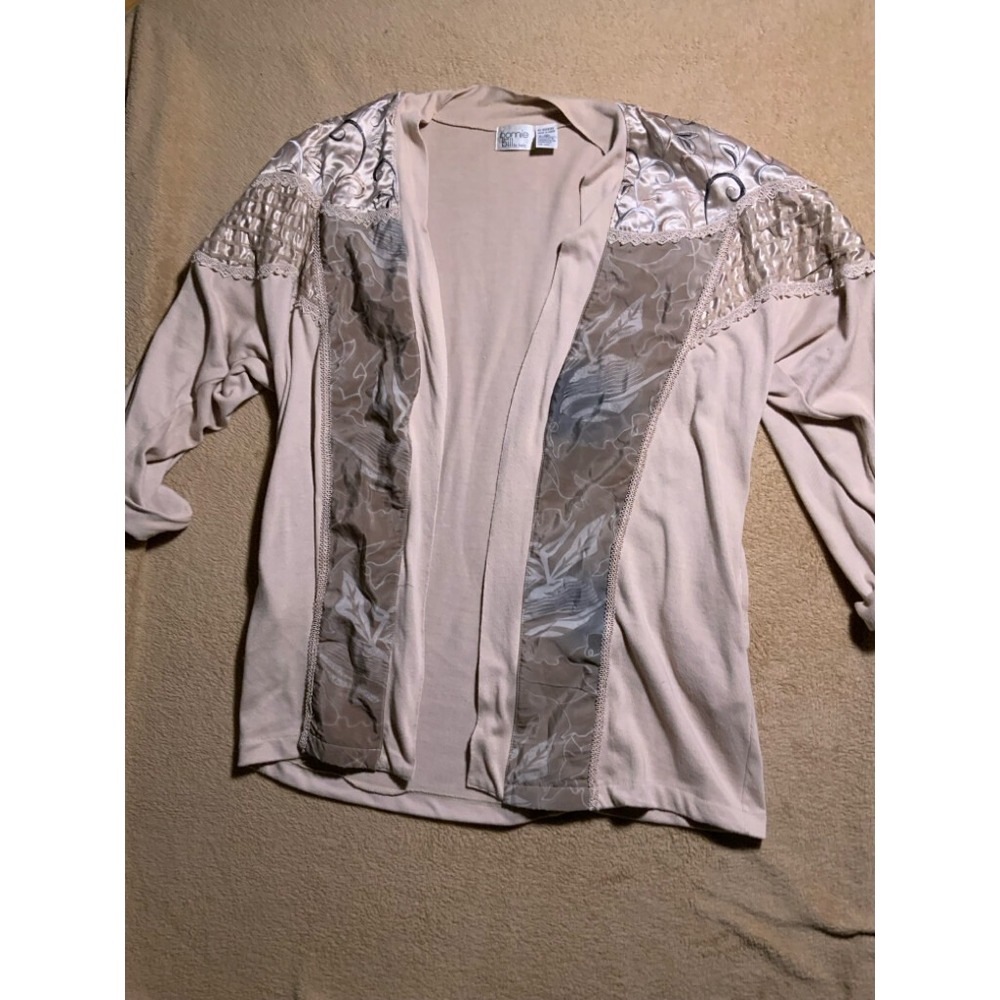 Vtg Bonnie and Bill By Holly Women Med Tan Open Front‎ Floral Leaf Lace Cardigan